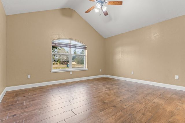 810 Alexander Road, Mt Pleasant, TX 75455