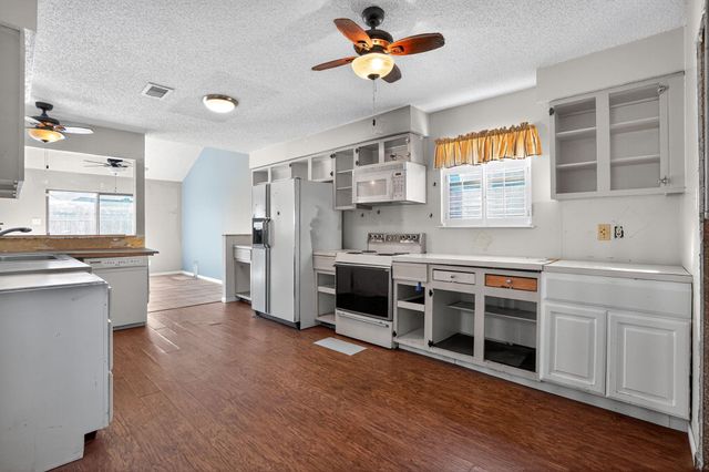 19110 Baton Pass, Humble, TX 77346
