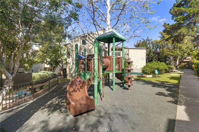 5001 Stoney Creek Rd 354, Culver City, CA 90230