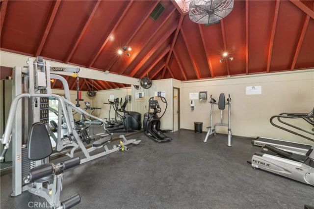 5001 Stoney Creek Rd 354, Culver City, CA 90230