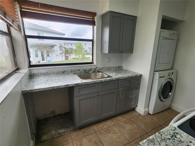 1200 N Liberty Ave 1200I, Homestead, FL 33034