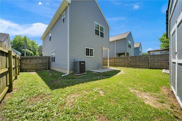206 Raleigh AVE, Suffolk, VA 23434