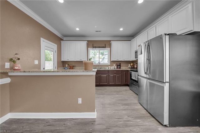 206 Raleigh AVE, Suffolk, VA 23434