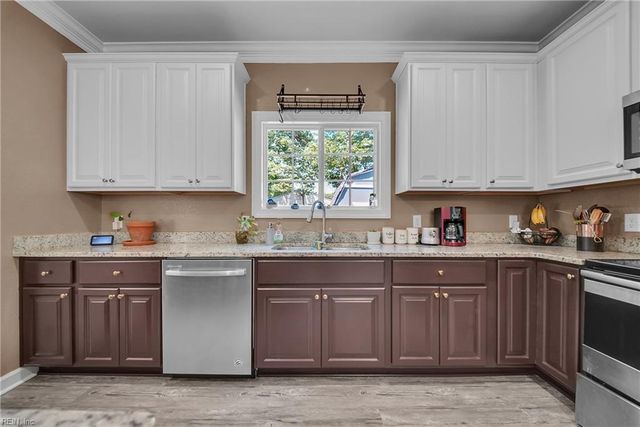206 Raleigh AVE, Suffolk, VA 23434
