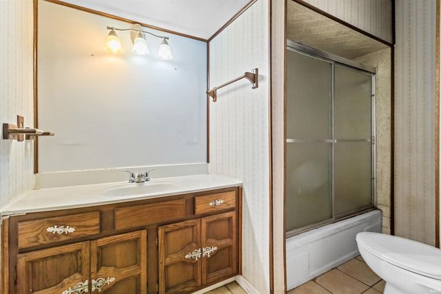 3715 N 900 E, Greentown, IN 46936