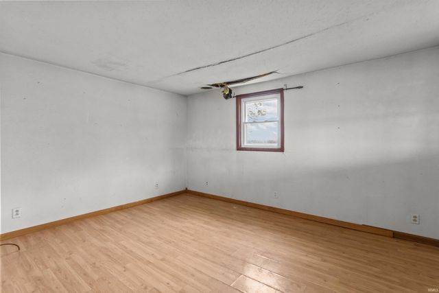3715 N 900 E, Greentown, IN 46936