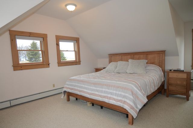 734 Herrick Road, Derby, VT 05829