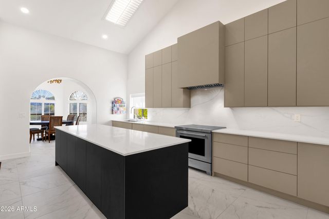 16653 E JACKLIN Drive, Fountain Hills, AZ 85268