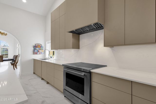 16653 E JACKLIN Drive, Fountain Hills, AZ 85268