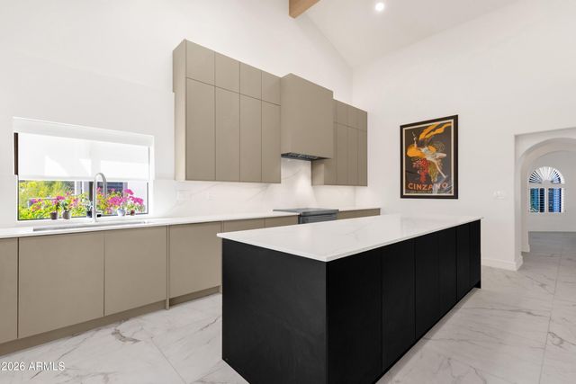 16653 E JACKLIN Drive, Fountain Hills, AZ 85268