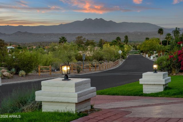 16653 E JACKLIN Drive, Fountain Hills, AZ 85268