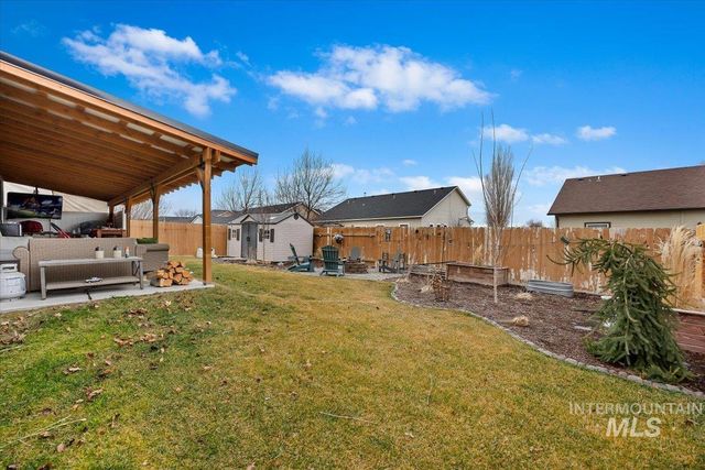 389 Arrow St, Twin Falls, ID 83301