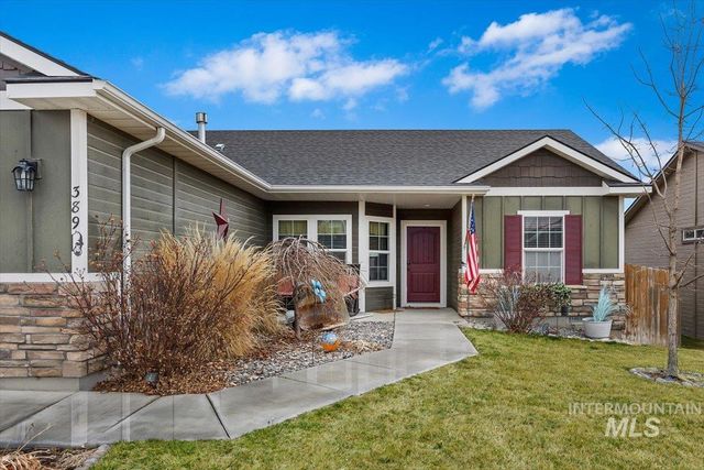 389 Arrow St, Twin Falls, ID 83301
