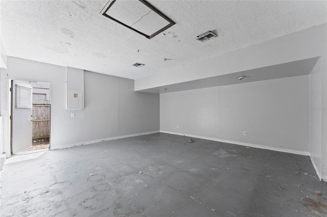 5633 MARVELL AVENUE, Orlando, FL 32839