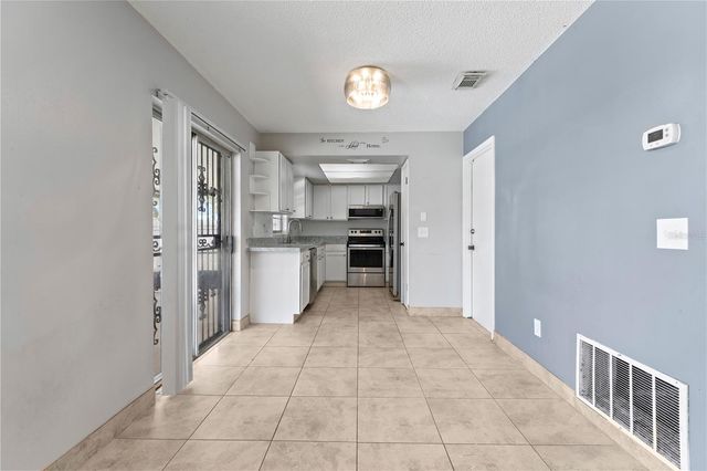 5633 MARVELL AVENUE, Orlando, FL 32839