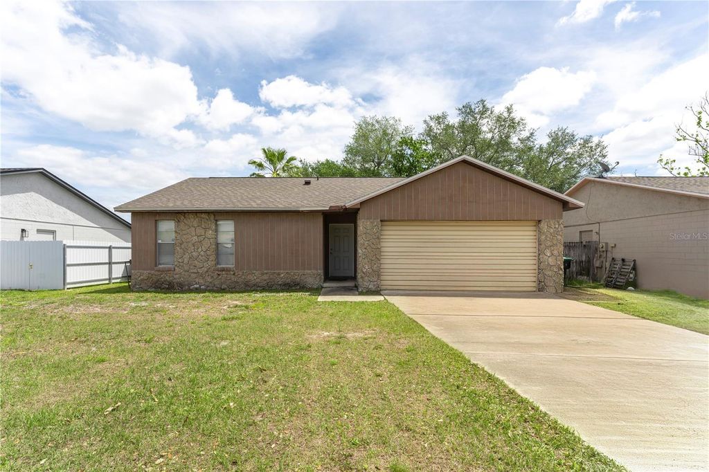 5633 MARVELL AVENUE, Orlando, FL 32839