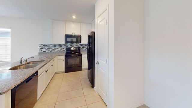 403 Ashbrook Way, Princeton, TX 75407