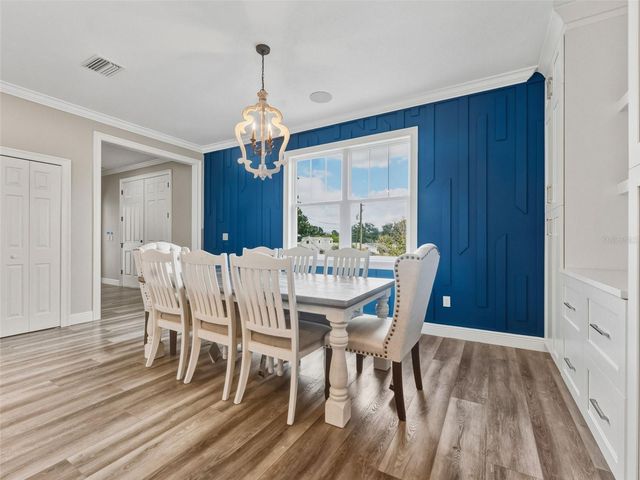 8717 DRIFTWOOD DRIVE, Tampa, FL 33615