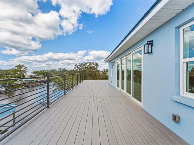 8717 DRIFTWOOD DRIVE, Tampa, FL 33615