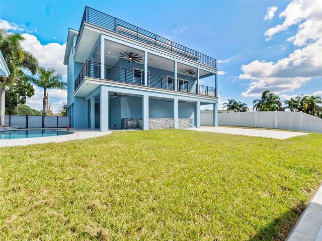 8717 DRIFTWOOD DRIVE, Tampa, FL 33615