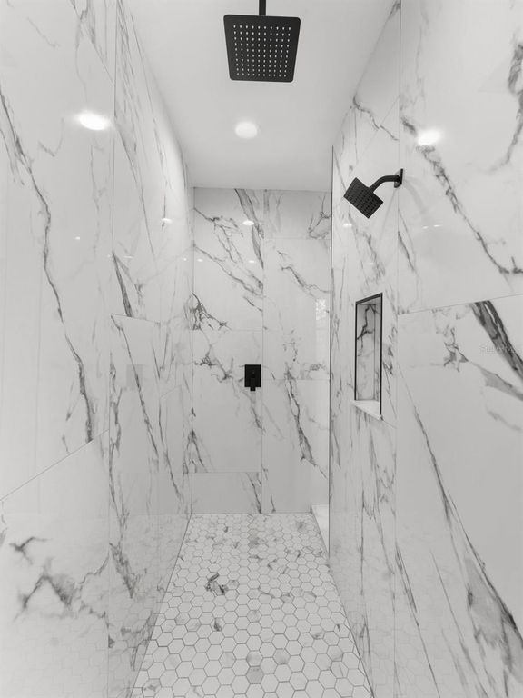 Image 24 of property listing at 8717 DRIFTWOOD DRIVE, Tampa, FL 33615