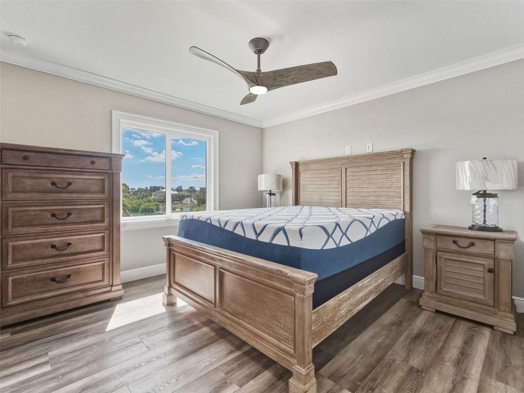 Image 38 of property listing at 8717 DRIFTWOOD DRIVE, Tampa, FL 33615