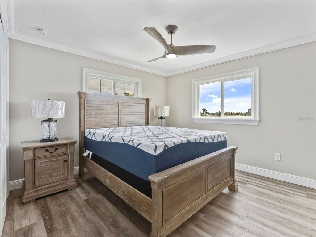 Image 40 of property listing at 8717 DRIFTWOOD DRIVE, Tampa, FL 33615