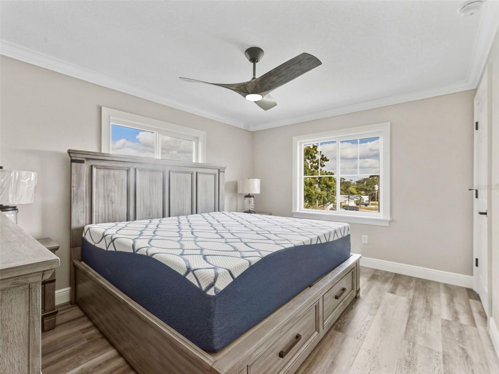 Image 42 of property listing at 8717 DRIFTWOOD DRIVE, Tampa, FL 33615