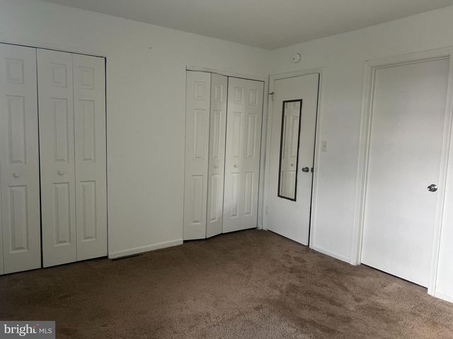 325 BARLEY DR, Newark, DE 19702