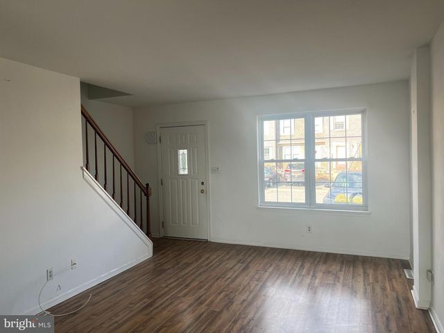 325 BARLEY DR, Newark, DE 19702