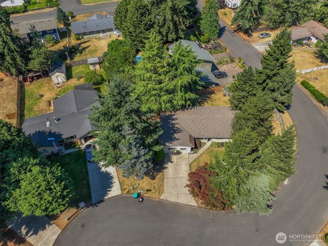 1225 Solar Court NE, Olympia, WA 98516