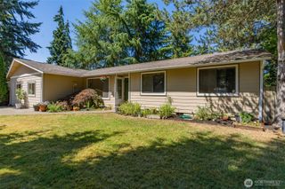 1225 Solar Court NE, Olympia, WA 98516