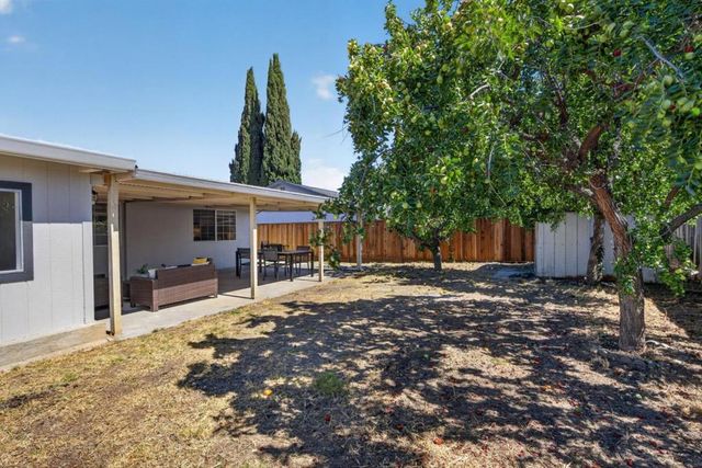 1679 Flickinger Avenue, San Jose, CA 95131