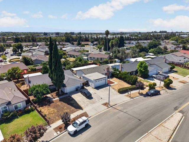 1679 Flickinger Avenue, San Jose, CA 95131