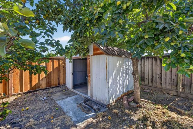 1679 Flickinger Avenue, San Jose, CA 95131