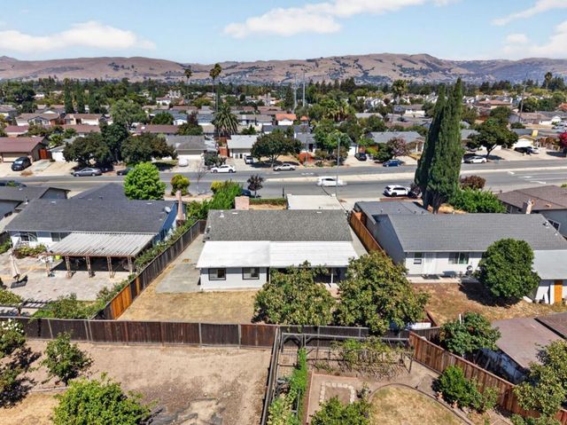 1679 Flickinger Avenue, San Jose, CA 95131