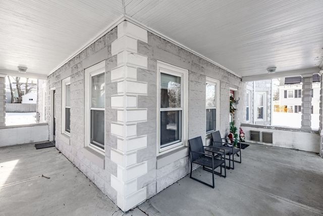 29-31 Middlesex St 1, Chelmsford, MA 01863