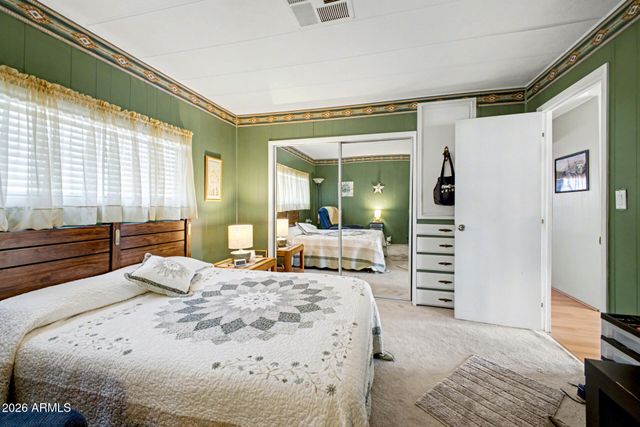 2650 W UNION HILLS Drive 8, Phoenix, AZ 85027