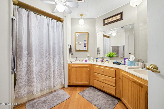 2650 W UNION HILLS Drive 8, Phoenix, AZ 85027