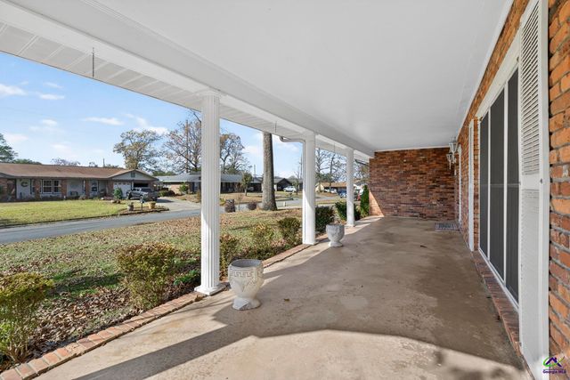 107 Via Eldorado Drive, Warner Robins, GA 31008