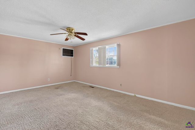 107 Via Eldorado Drive, Warner Robins, GA 31008