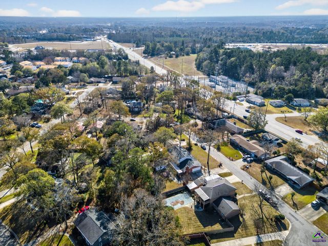 107 Via Eldorado Drive, Warner Robins, GA 31008