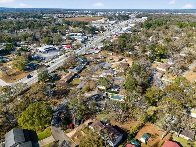 107 Via Eldorado Drive, Warner Robins, GA 31008