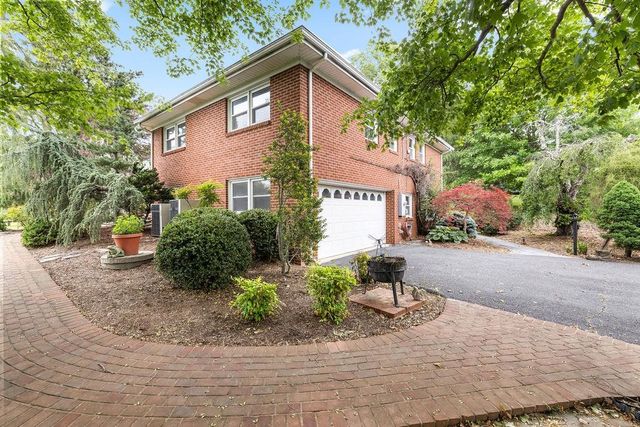 188 MIDDLEBROOK RD, Staunton, VA 24401