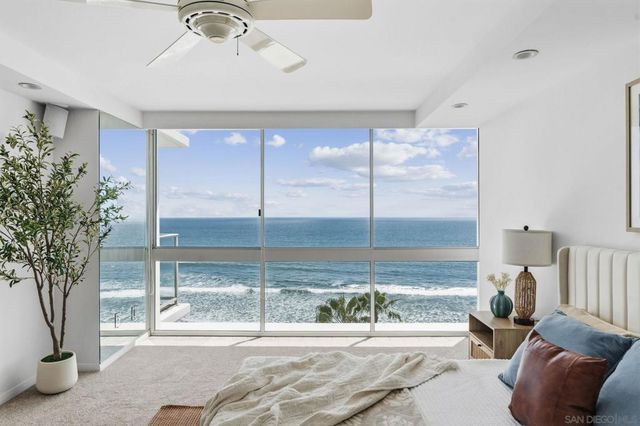 1830 Avenida Del Mundo 907, Coronado, CA 92118