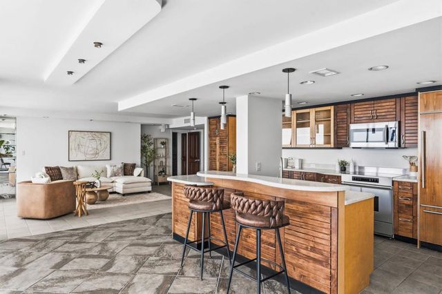 1830 Avenida Del Mundo 907, Coronado, CA 92118