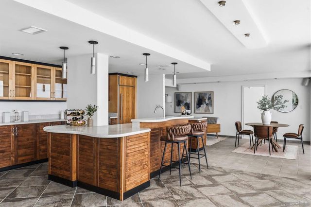 1830 Avenida Del Mundo 907, Coronado, CA 92118