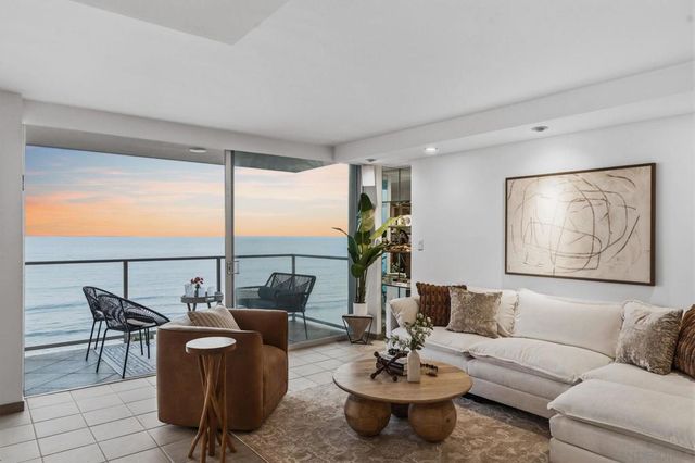 1830 Avenida Del Mundo 907, Coronado, CA 92118