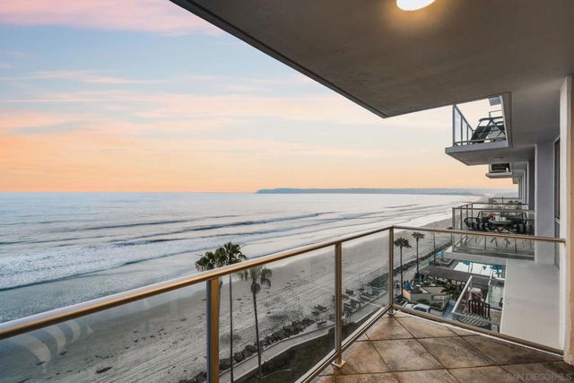 1830 Avenida Del Mundo 907, Coronado, CA 92118