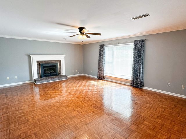 11 Jenny Lynn, Searcy, AR 72143